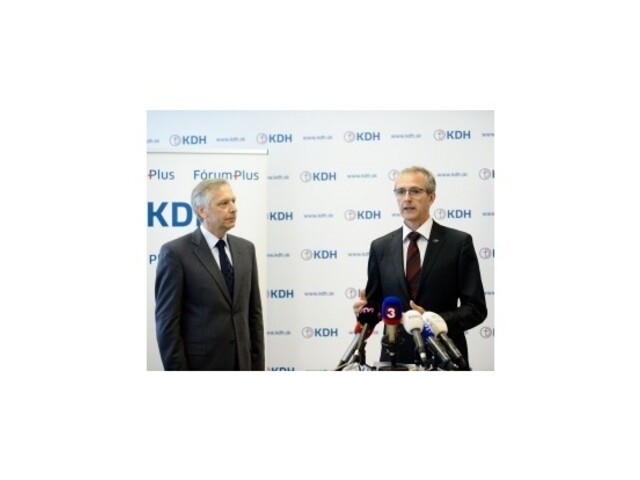 Štefanec začal spolupracovať s KDH